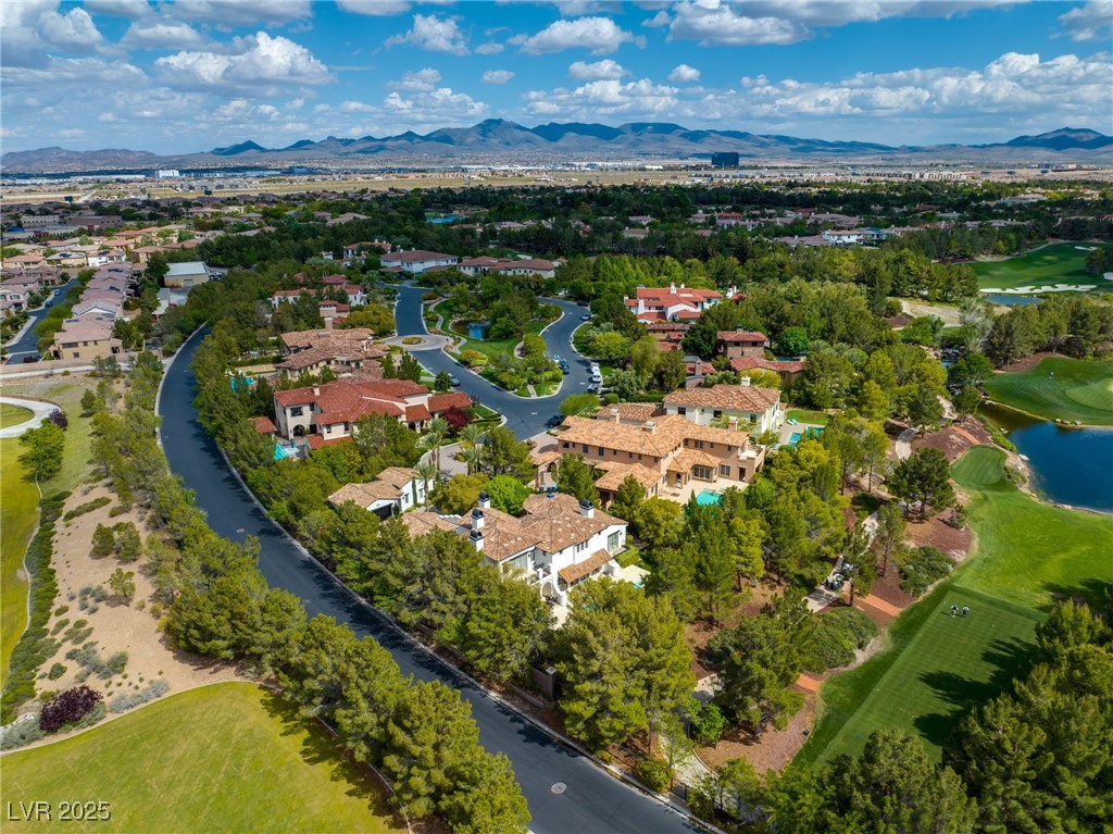 19 Quintessa Circle