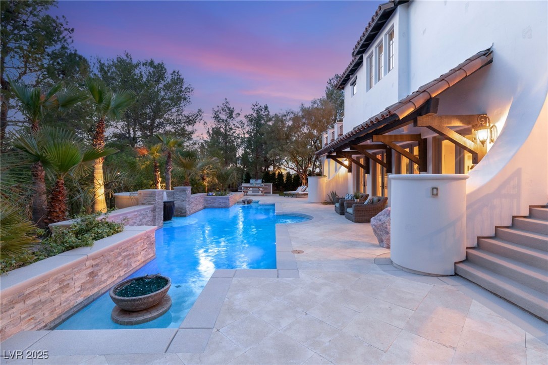 19 Quintessa Circle