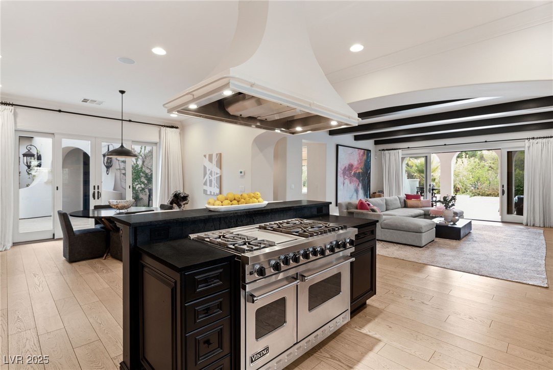 19 Quintessa Circle