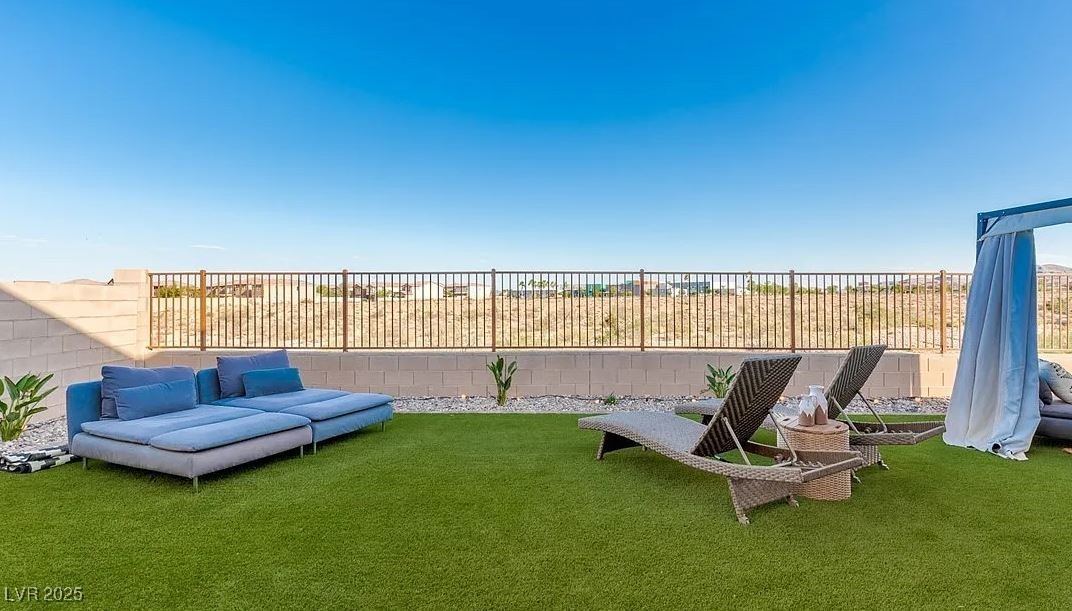 8606 Dusty Quail Drive