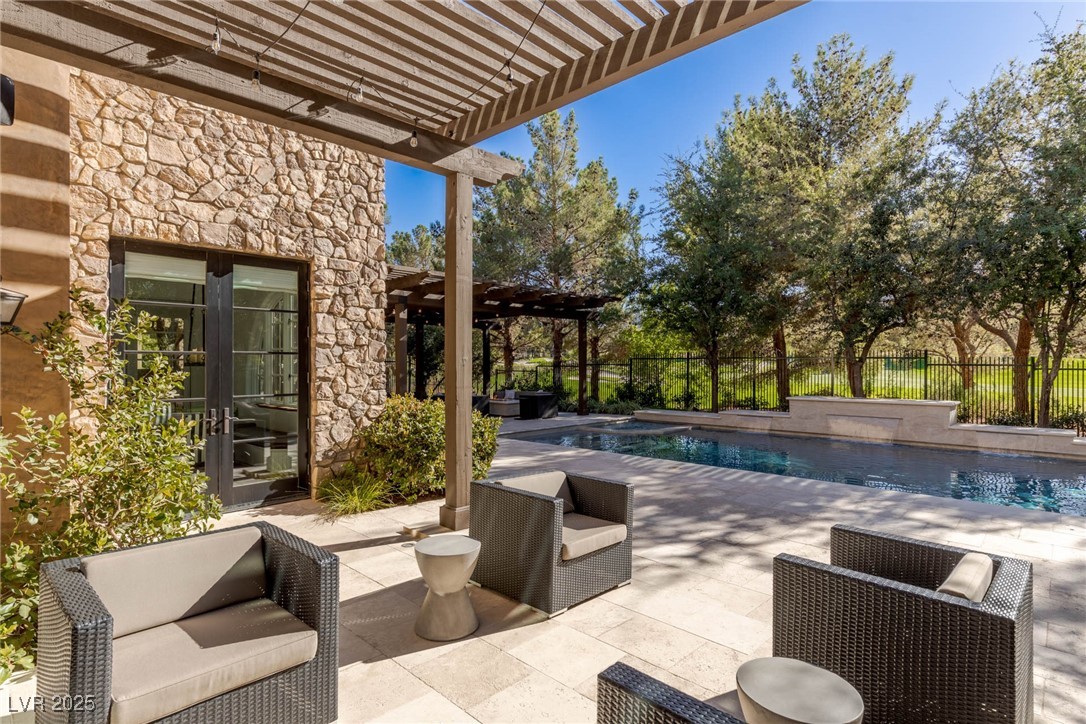 7 Vintage Canyon Street