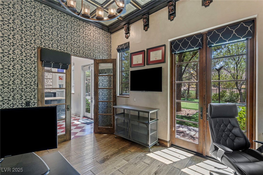 7 Vintage Canyon Street
