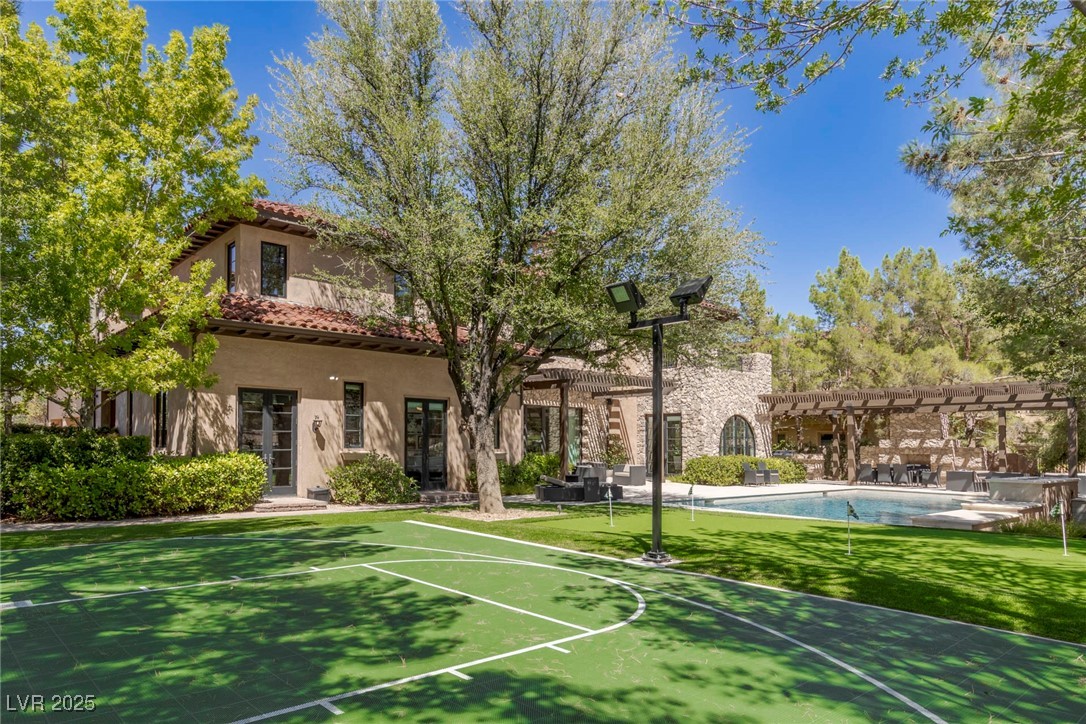 7 Vintage Canyon Street