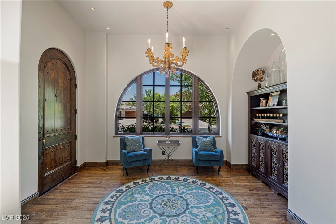 7 Vintage Canyon Street
