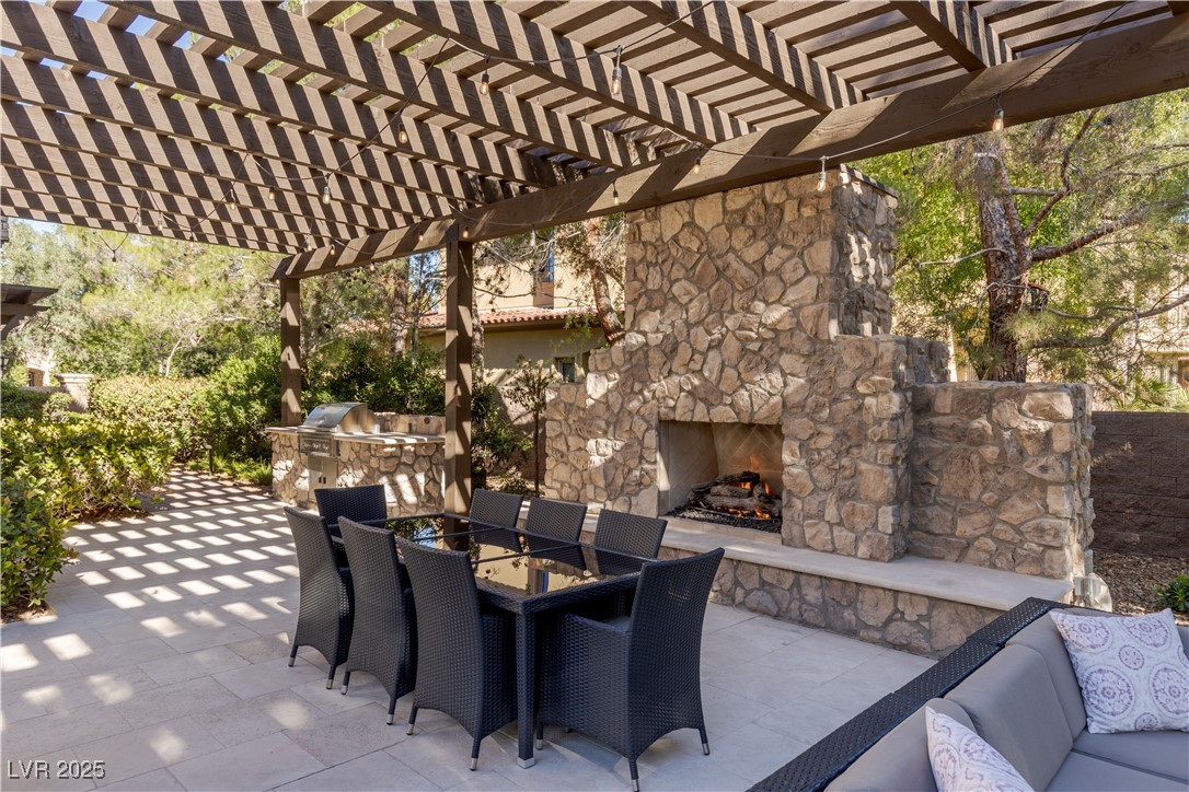 7 Vintage Canyon Street