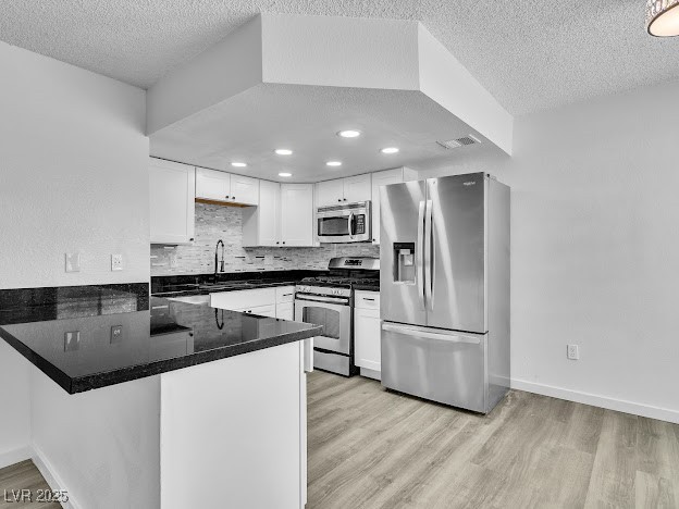 805 Rock Springs Drive 202