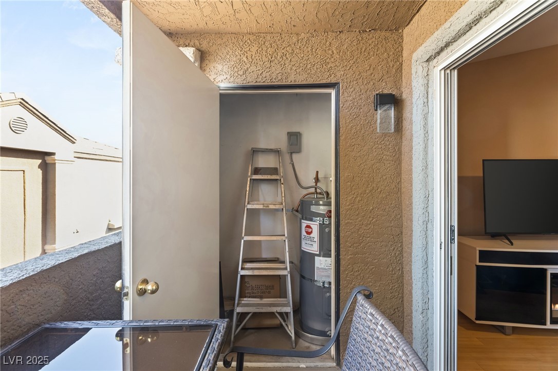555 East Silverado Ranch Boulevard 2114