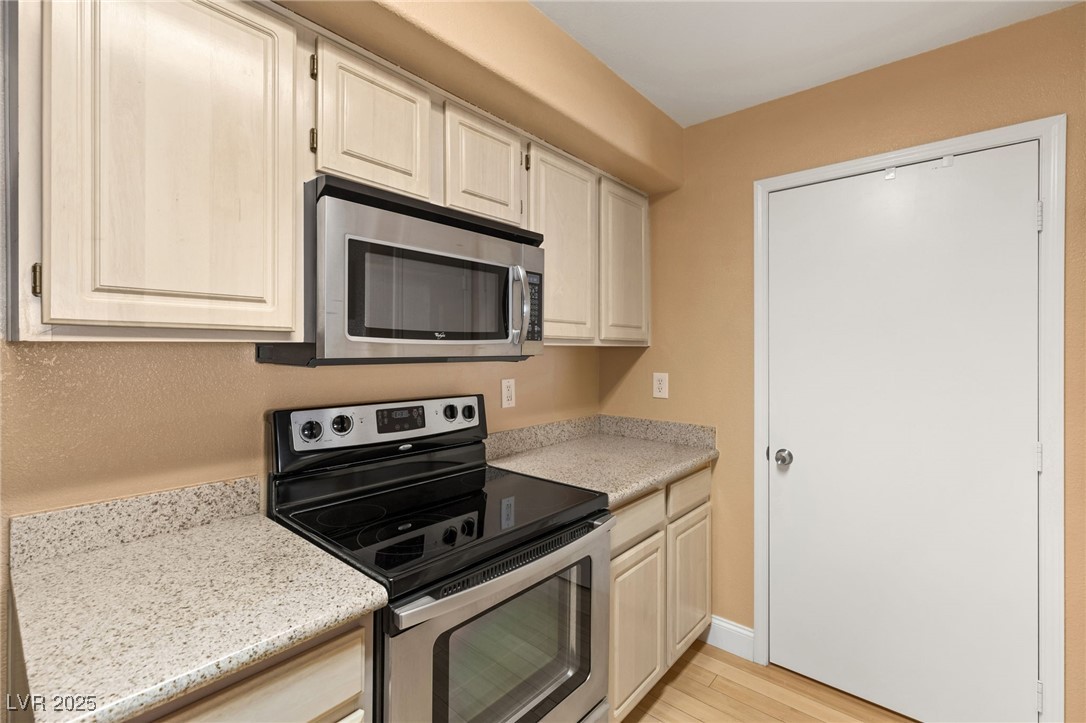555 East Silverado Ranch Boulevard 2114