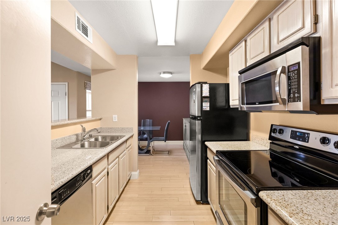 555 East Silverado Ranch Boulevard 2114