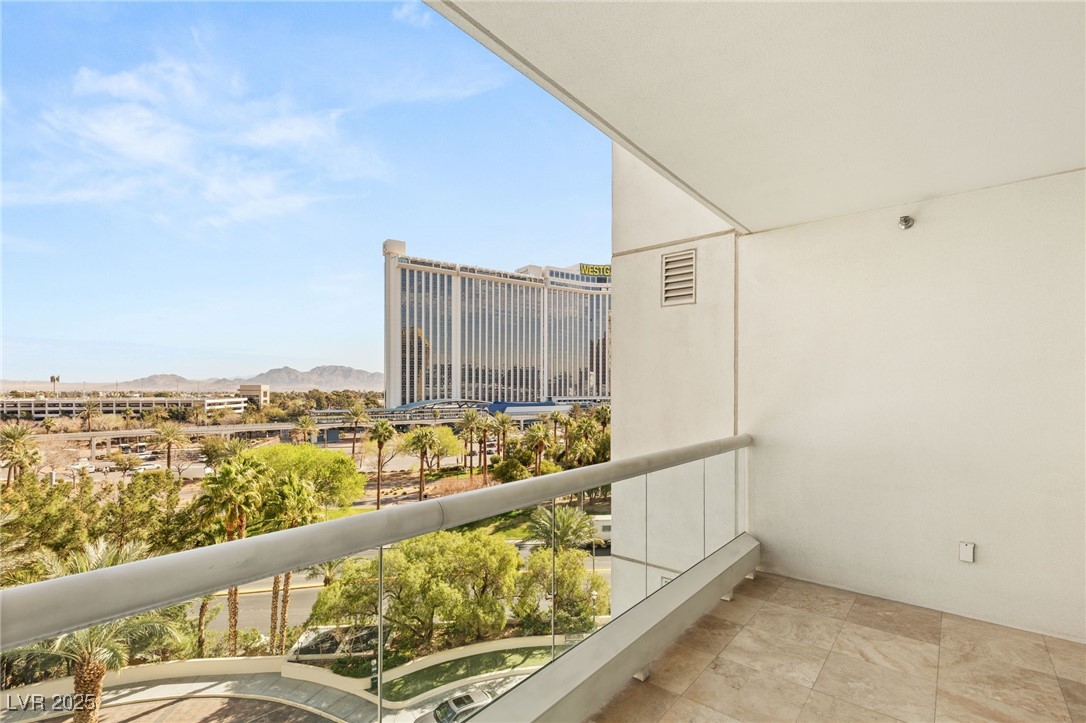 2857 Paradise Road 601