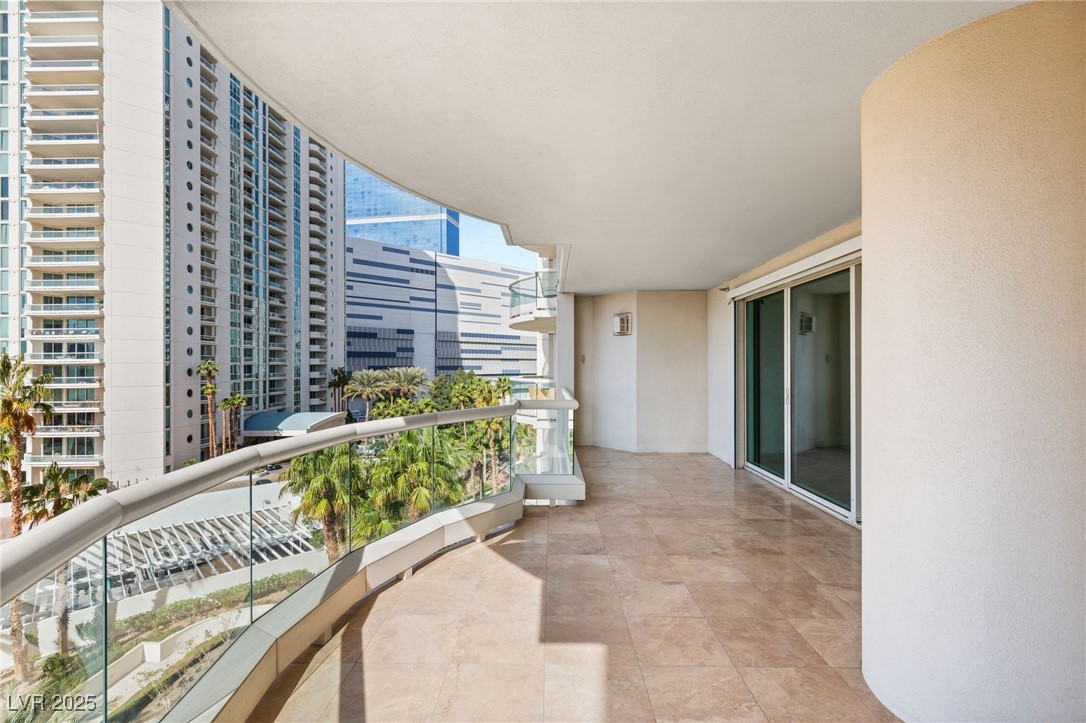 2857 Paradise Road 601