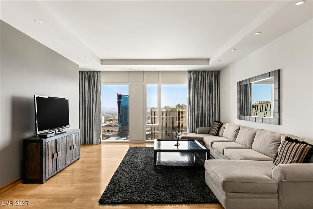 3750 Las Vegas Boulevard 3008