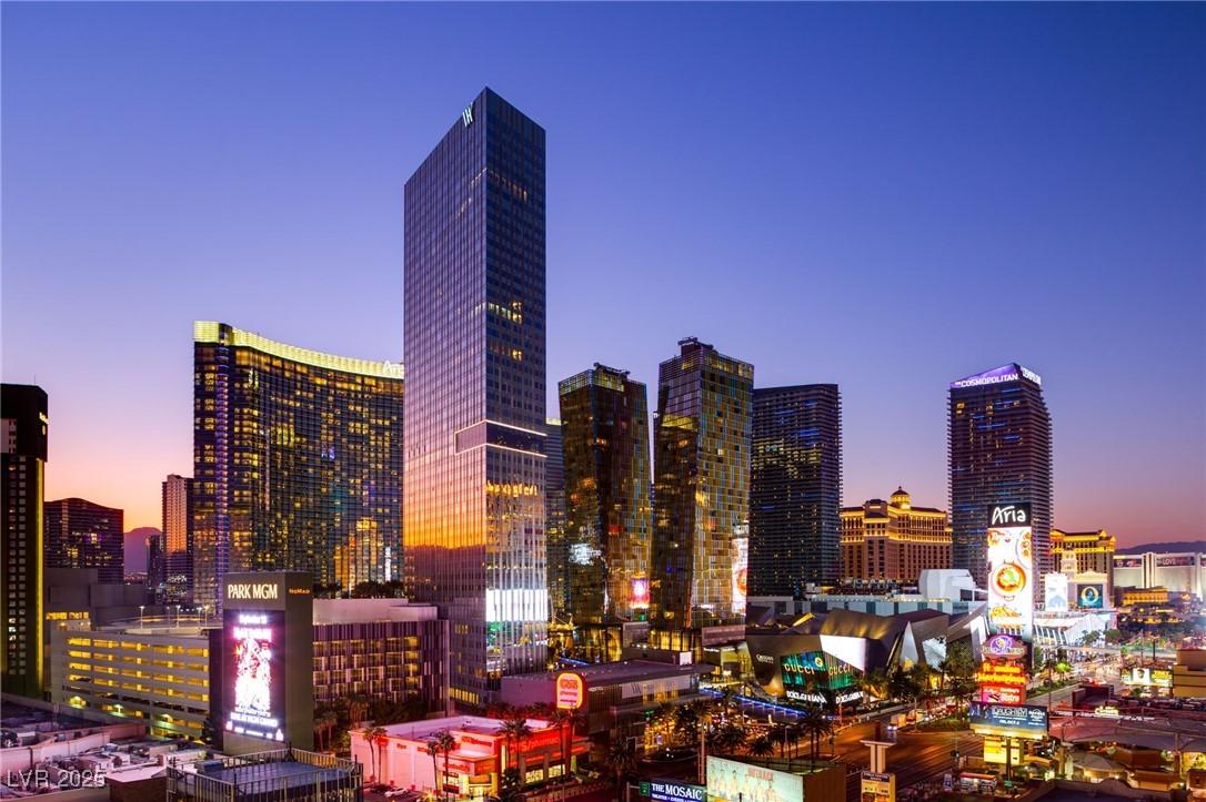 3750 Las Vegas Boulevard 3008
