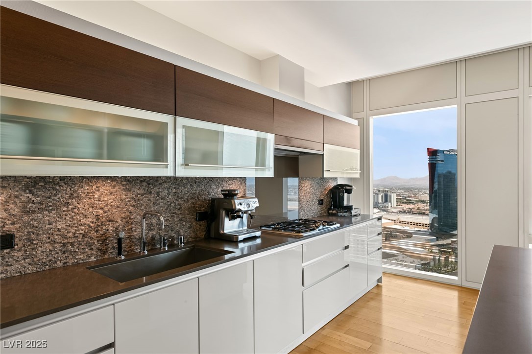 3750 Las Vegas Boulevard 3008