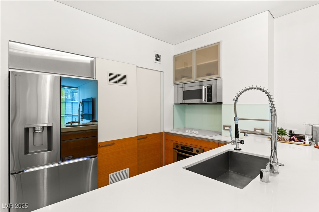 3726 Las Vegas Boulevard 2708