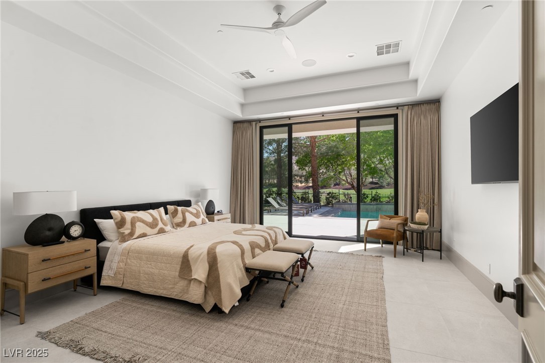 15 Vintage Canyon Street