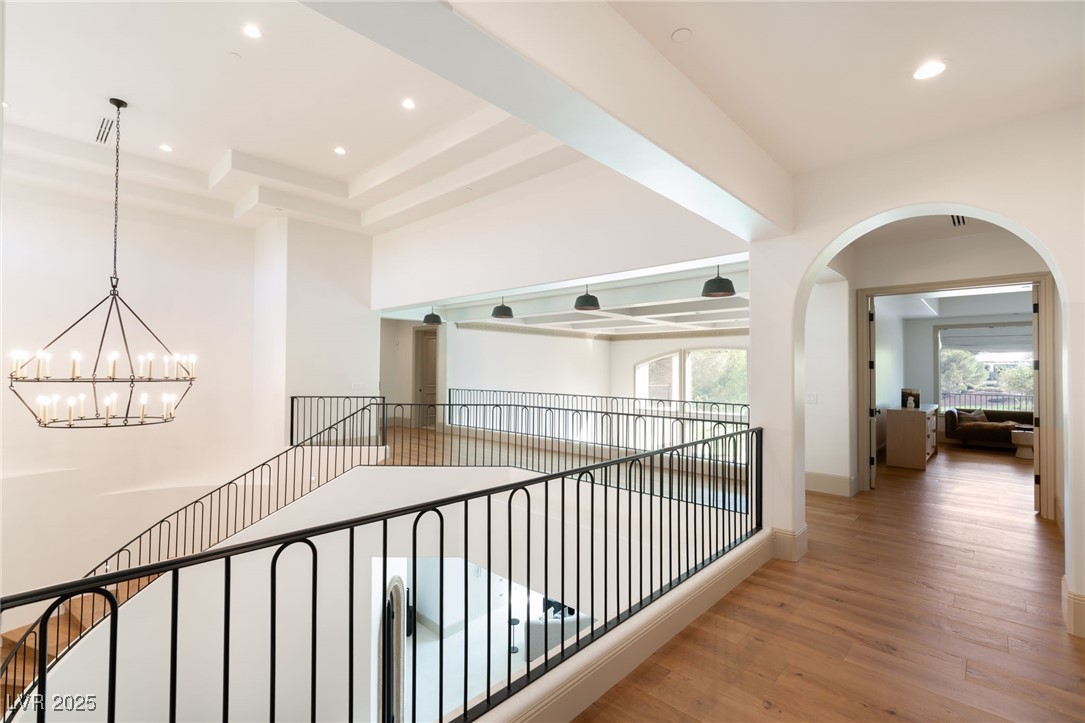 15 Vintage Canyon Street
