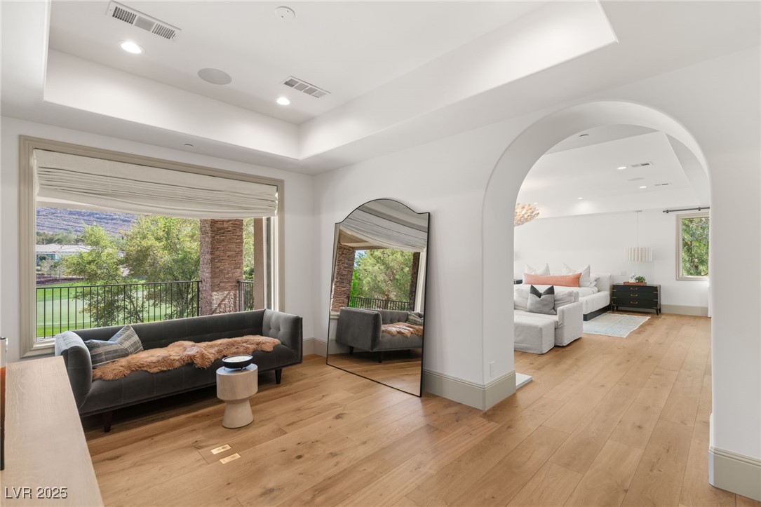 15 Vintage Canyon Street
