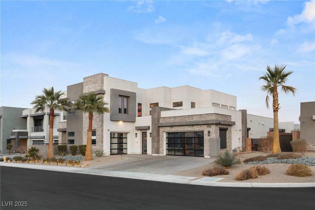 4024 Desert Trace Court