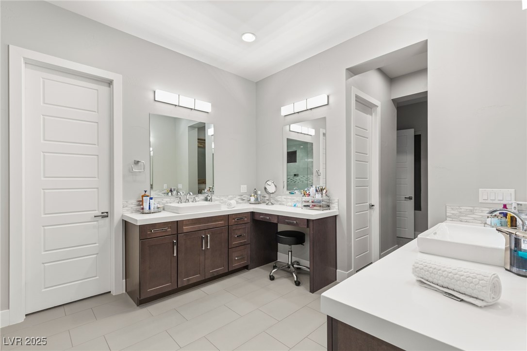 4024 Desert Trace Court