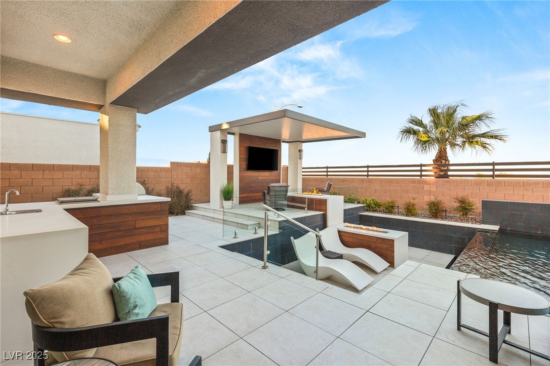 4024 Desert Trace Court