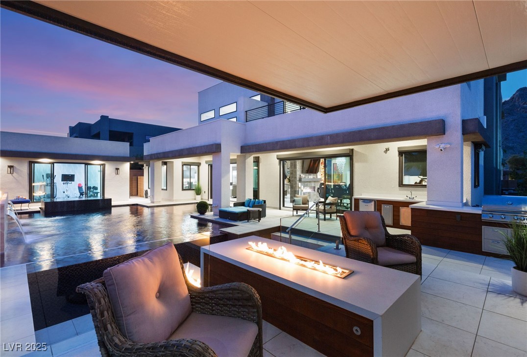 4024 Desert Trace Court