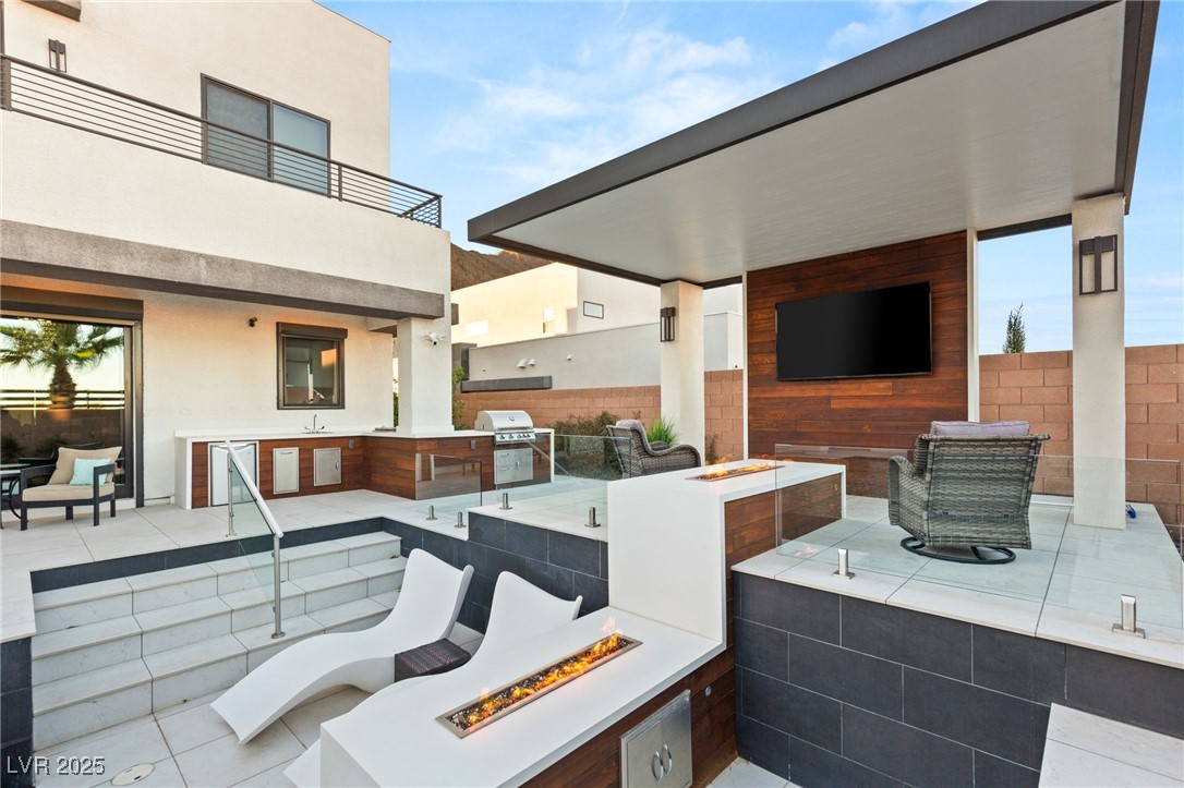 4024 Desert Trace Court