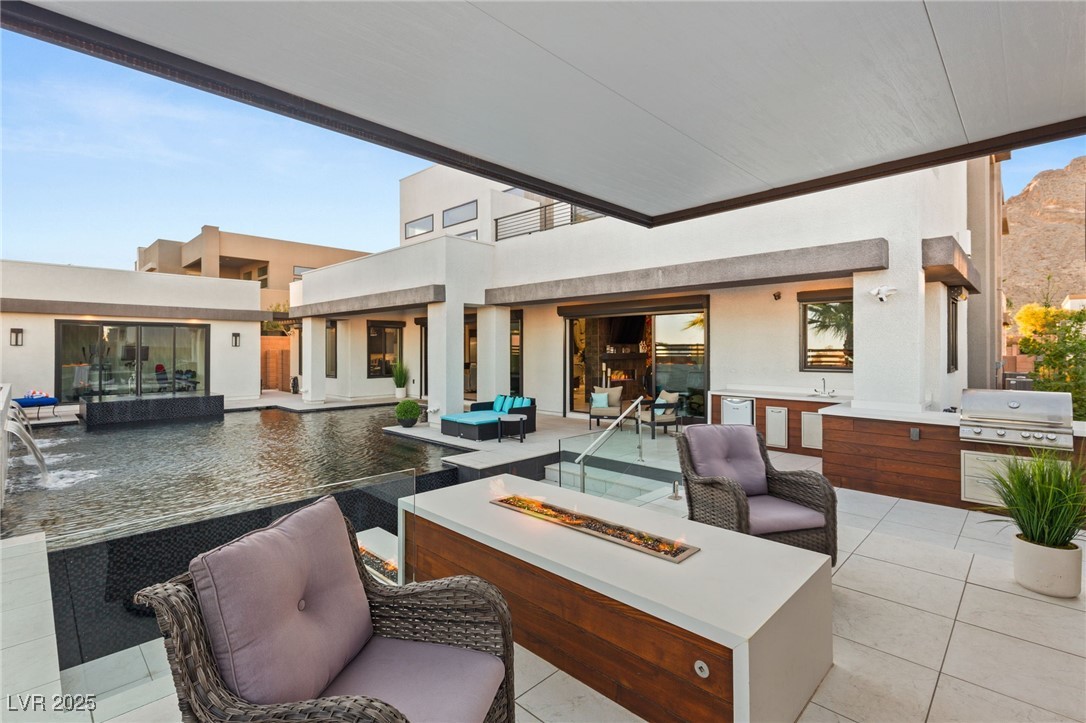 4024 Desert Trace Court