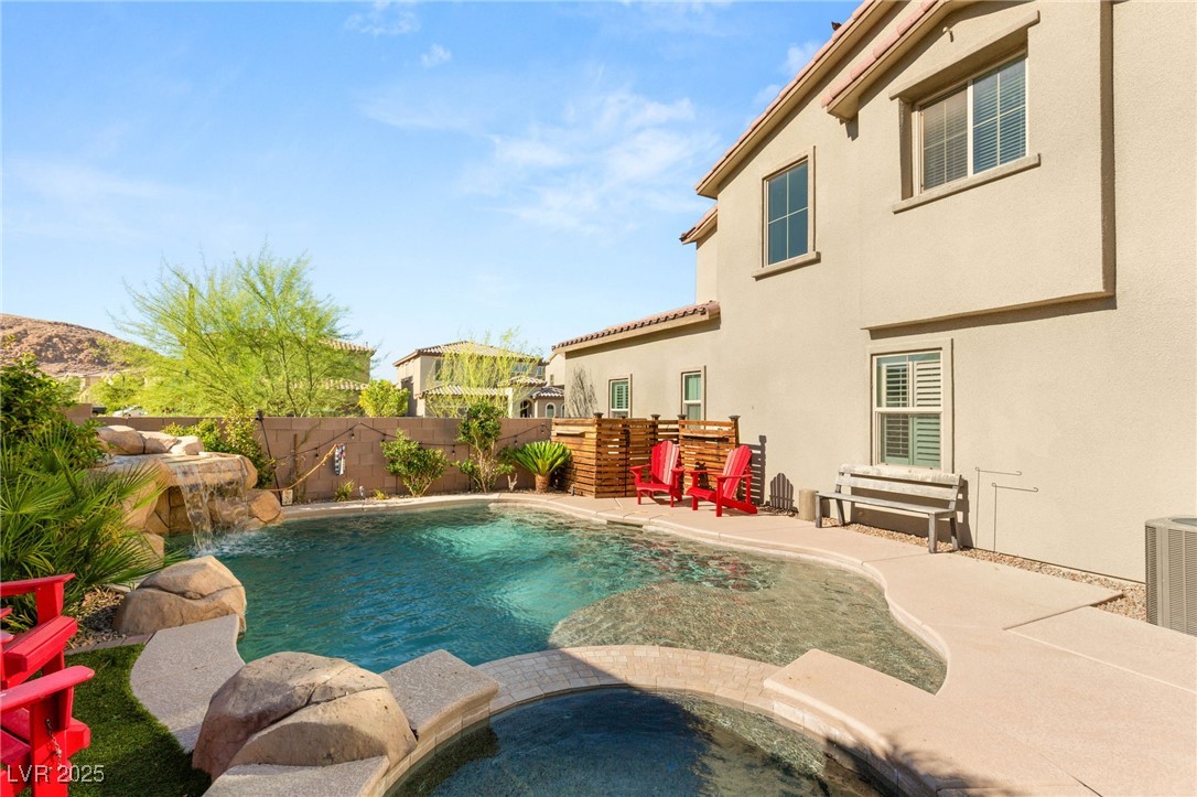 3345 Molinos Drive