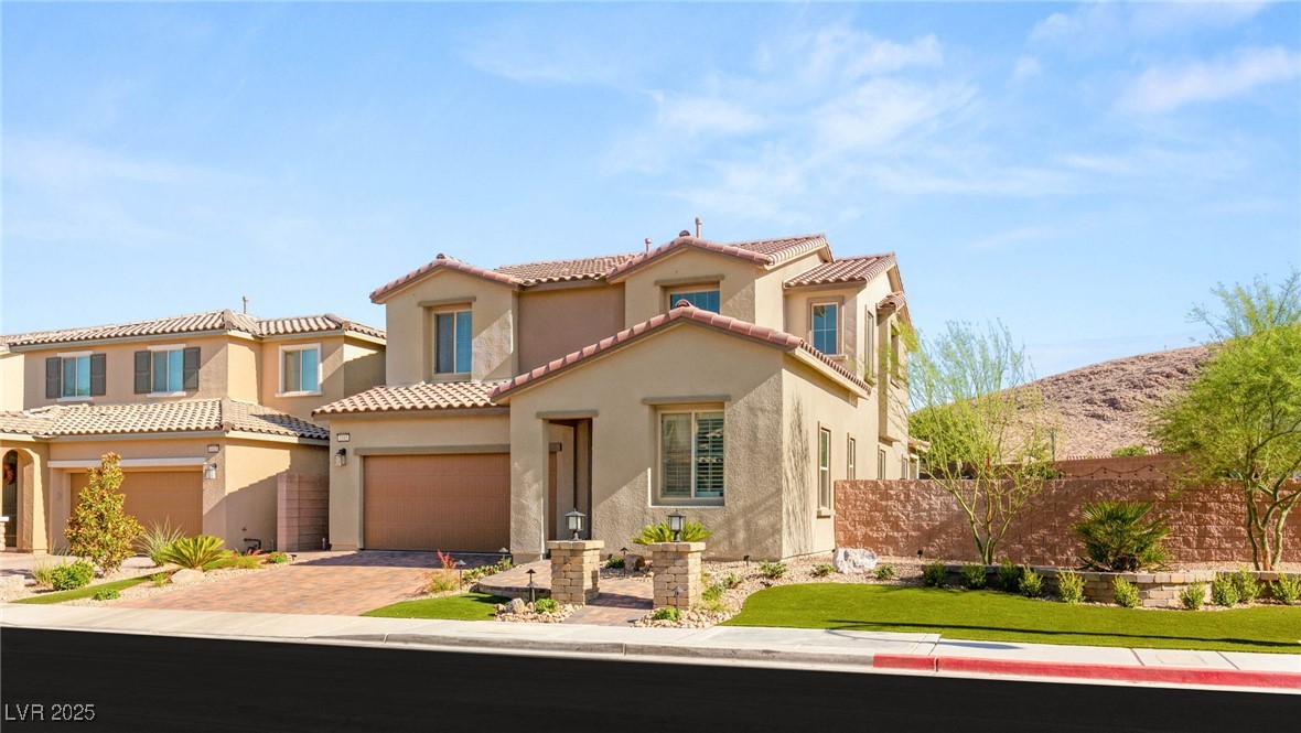 3345 Molinos Drive