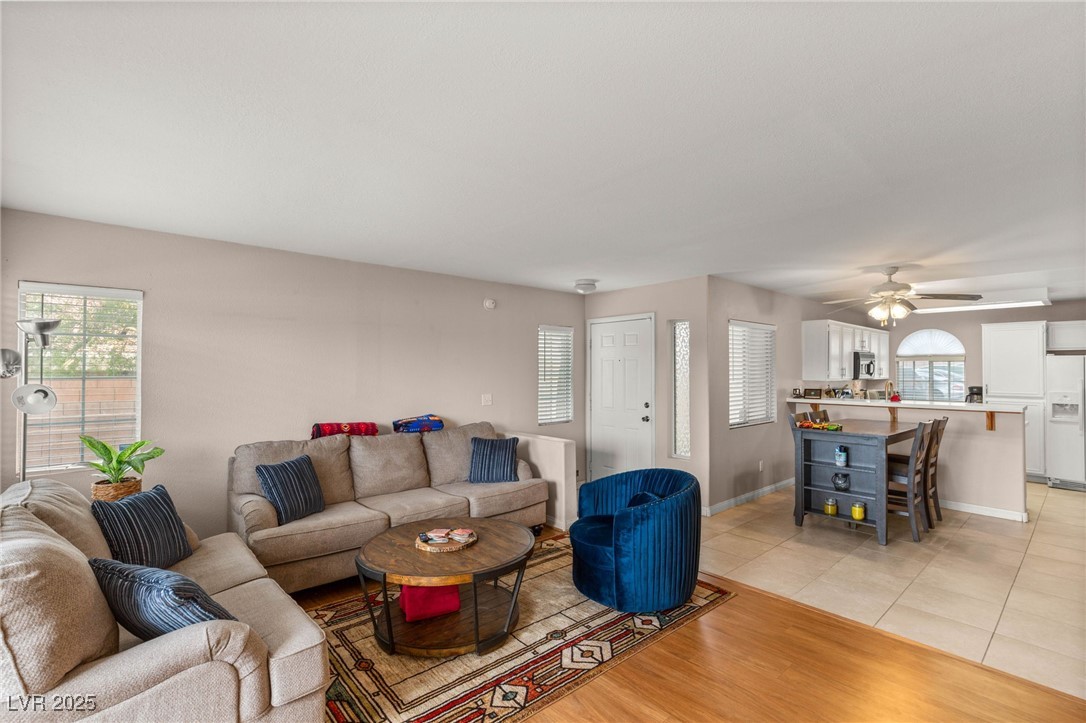 3125 North Buffalo Drive 1103
