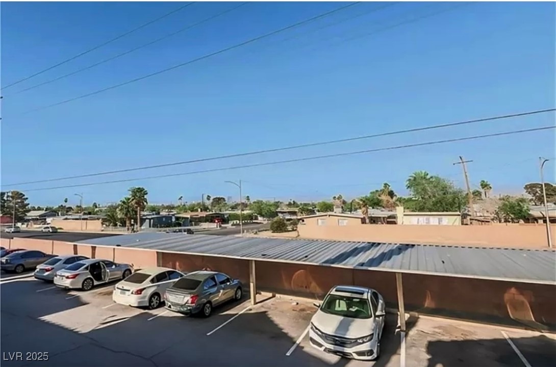 1830 North Pecos Road 250