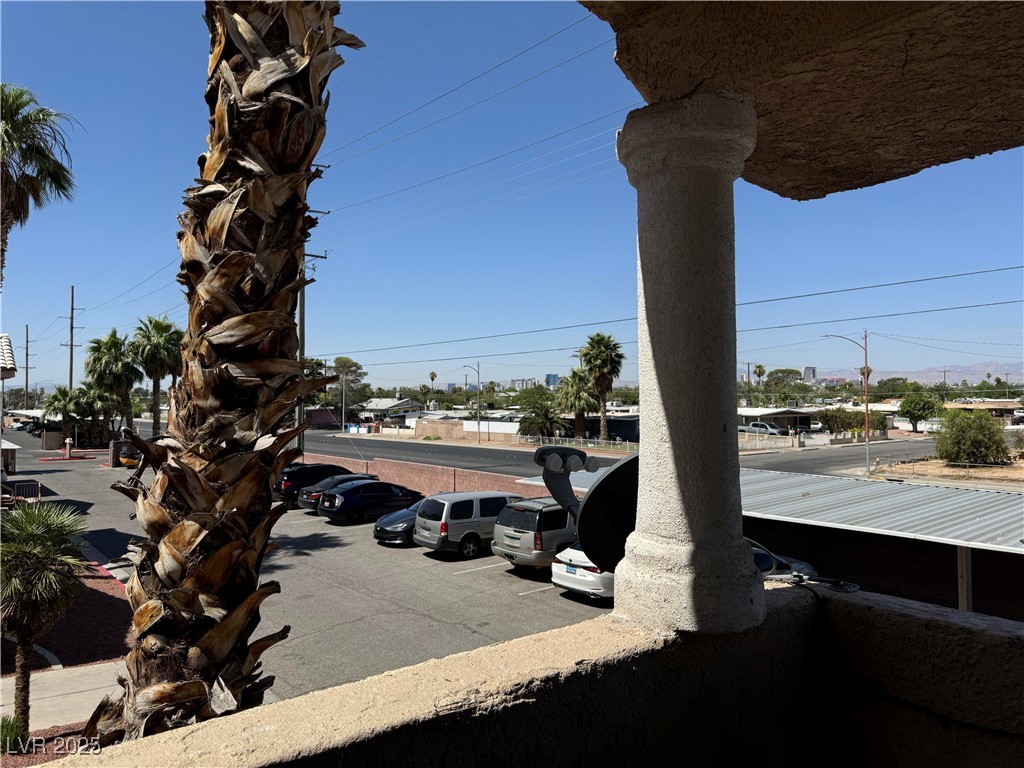 1830 North Pecos Road 250