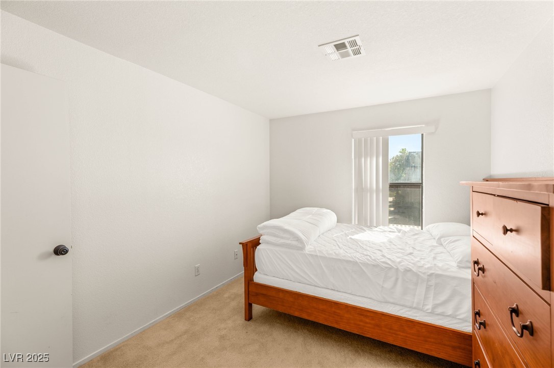 5211 Lindell Road 203