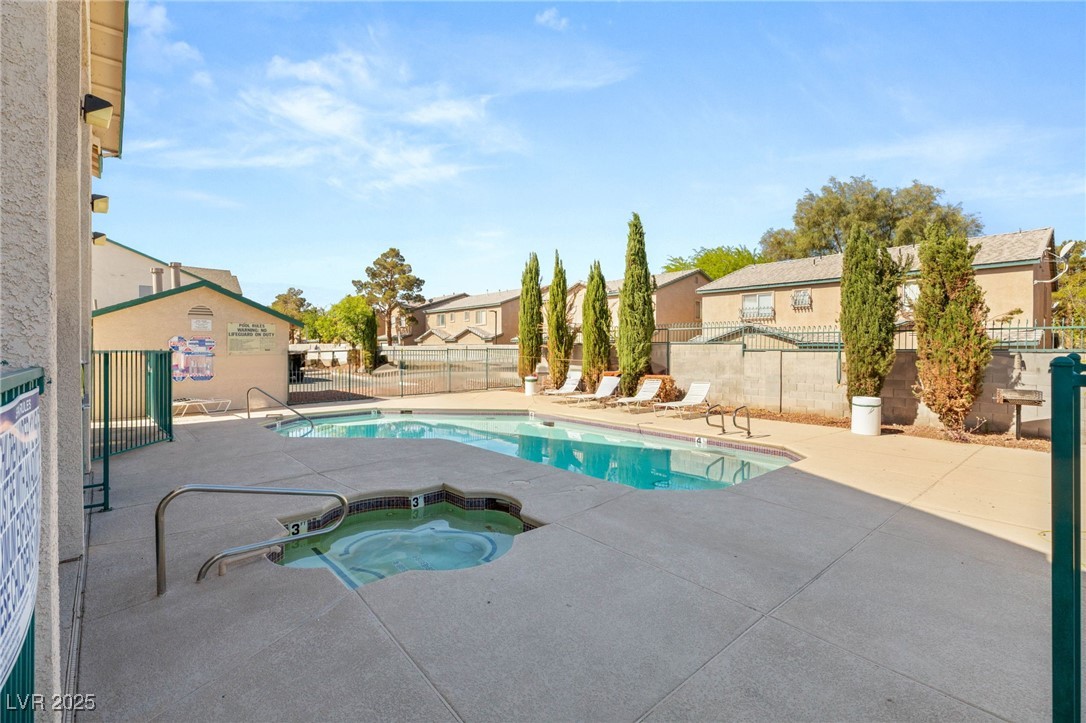 5211 Lindell Road 203