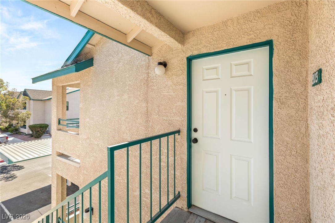 5211 Lindell Road 203