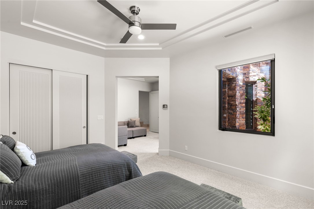 2 Castle Oaks Court