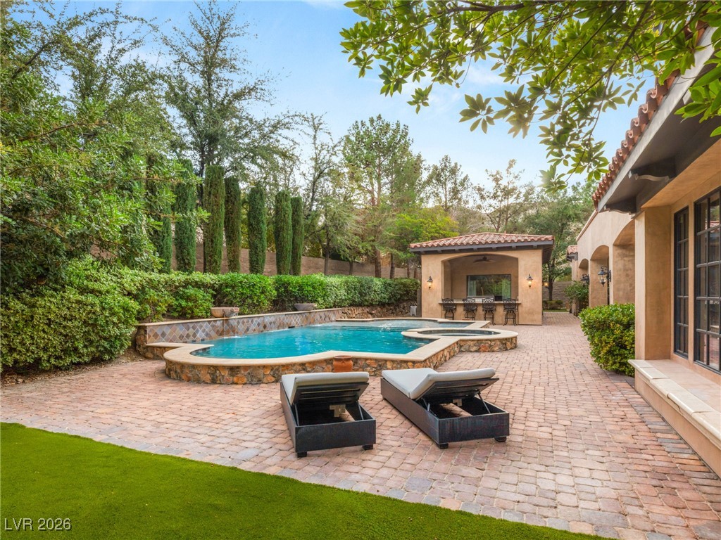 43 Olympia Hills Circle