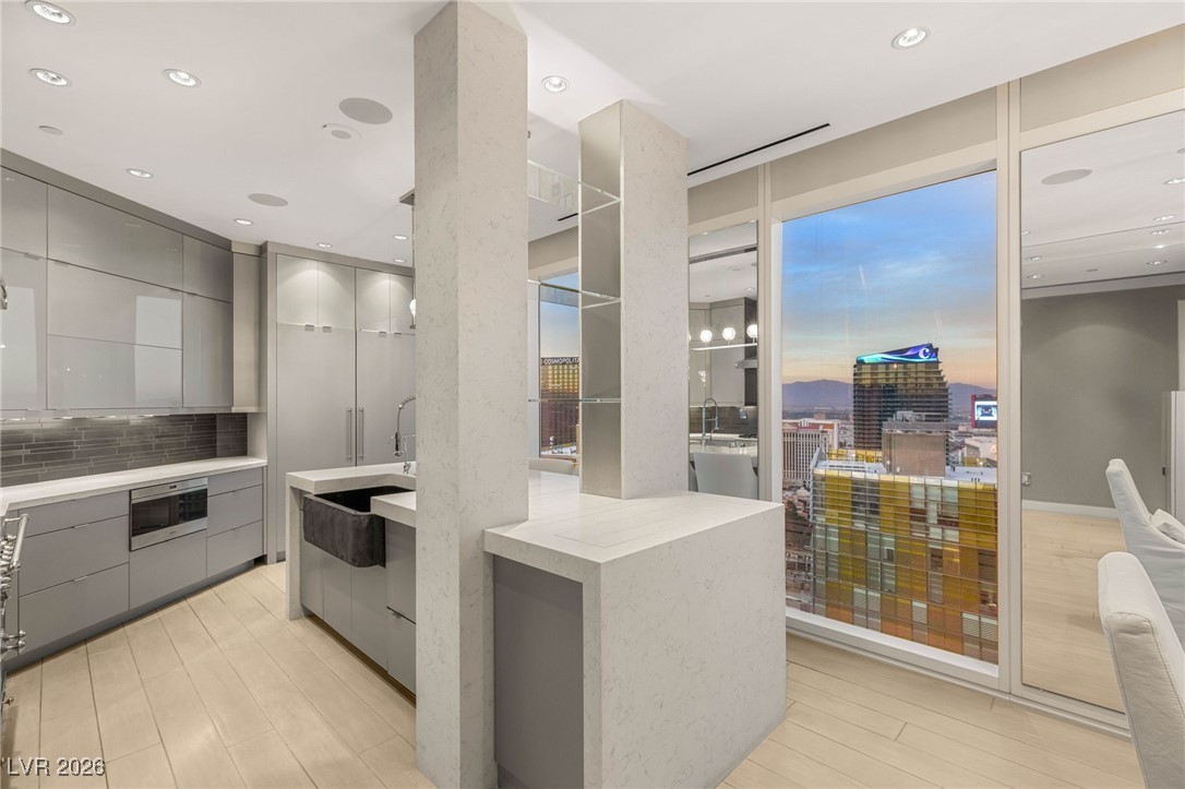 3750 Las Vegas Boulevard 4206