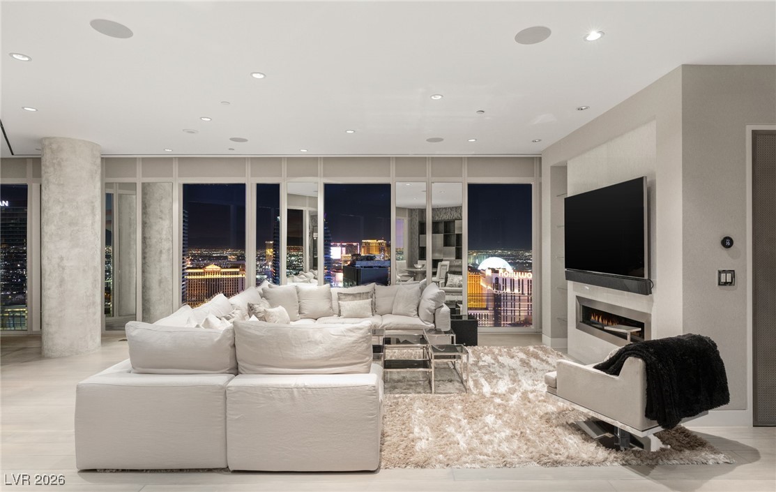 3750 Las Vegas Boulevard 4206