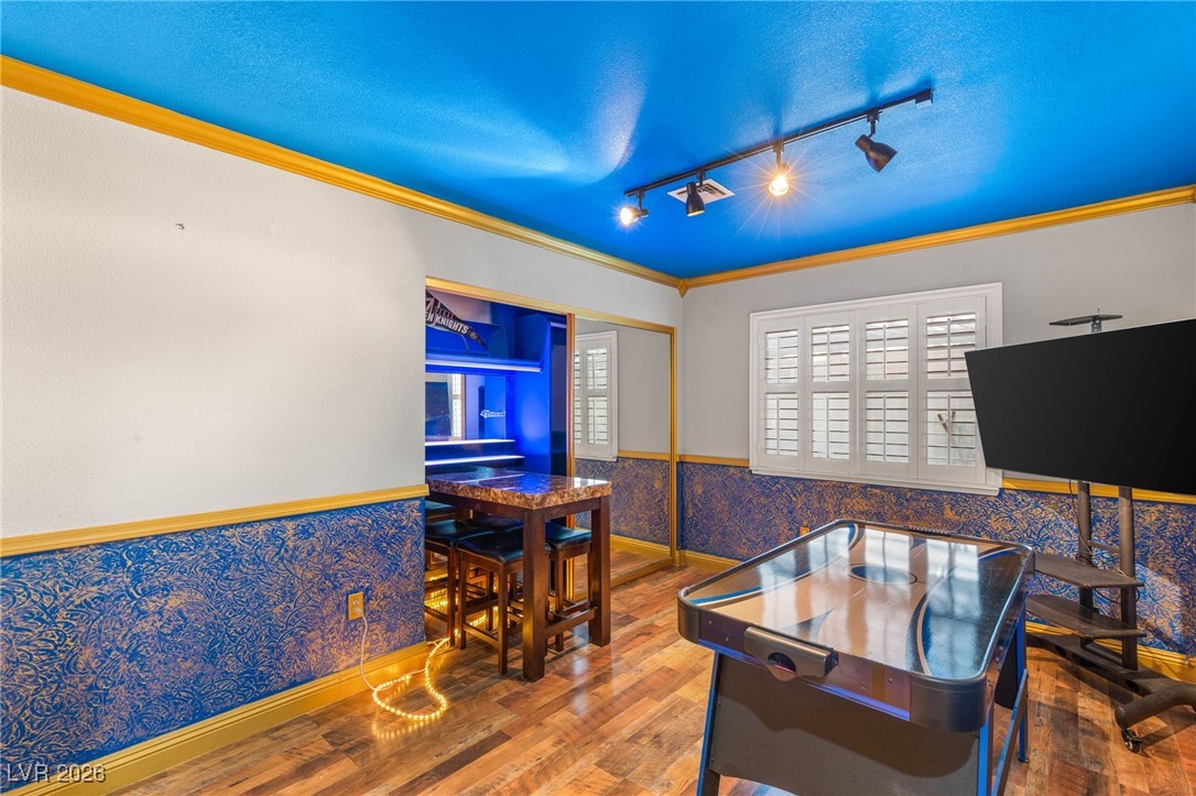 8432 Airmont Court