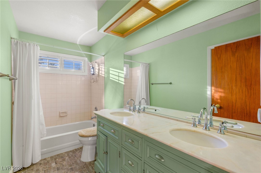 8432 Airmont Court