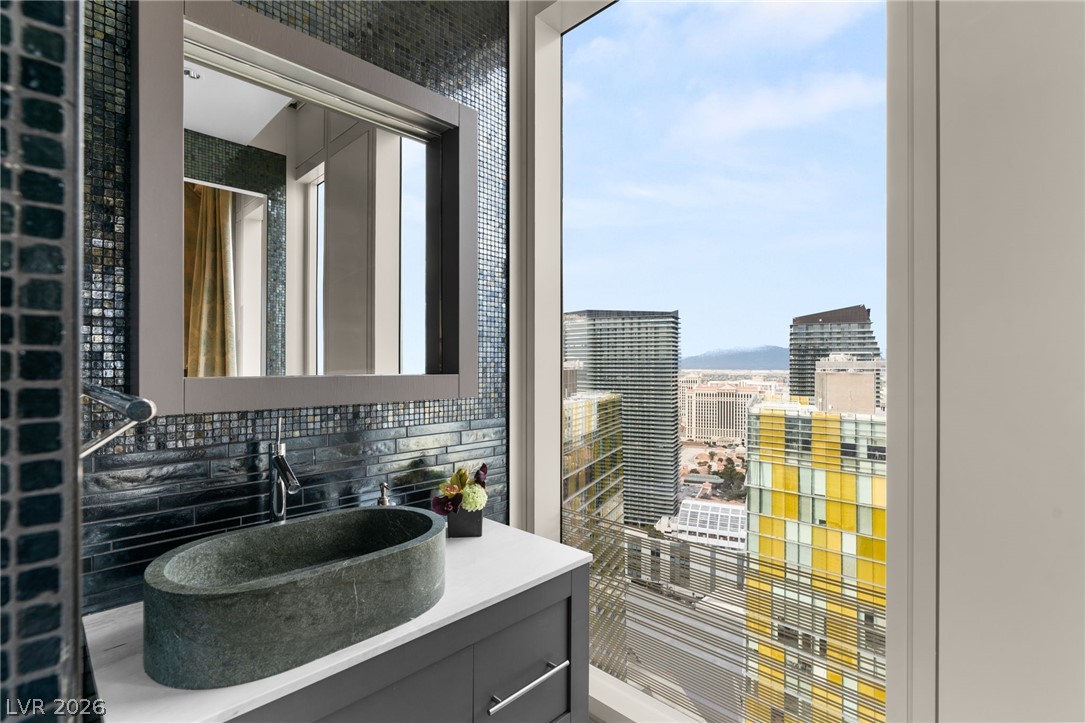 3750 Las Vegas Boulevard 4106