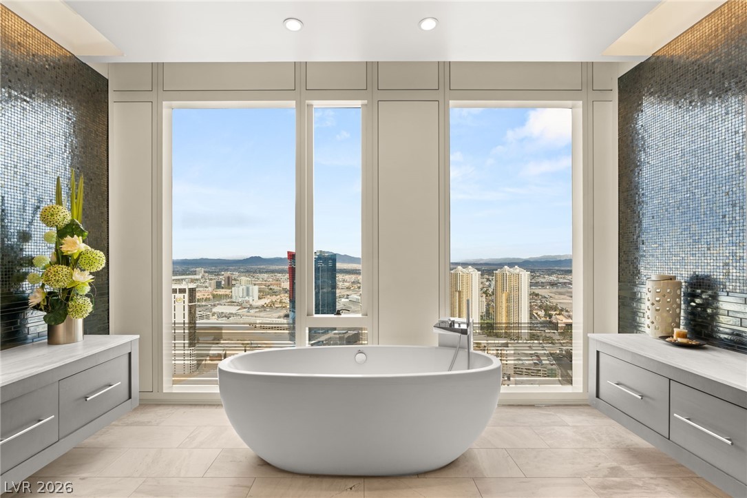 3750 Las Vegas Boulevard 4106