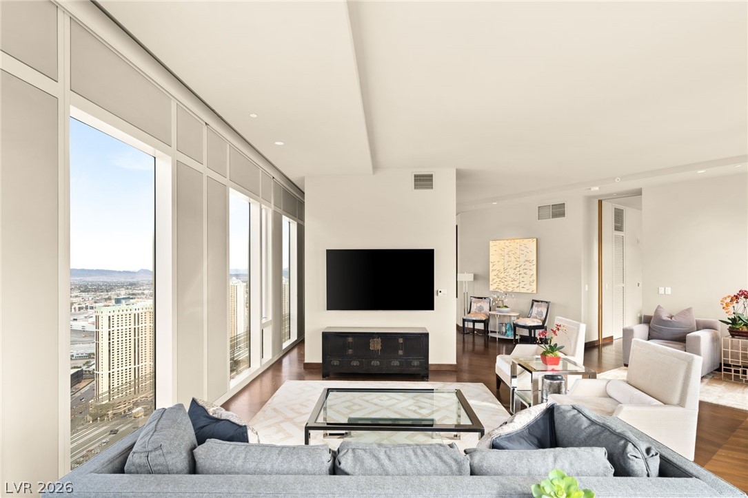 3750 Las Vegas Boulevard 4106