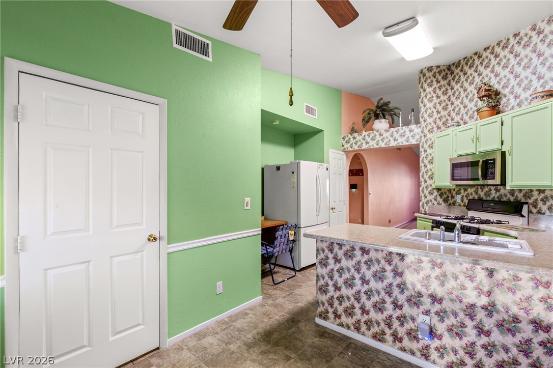 2729 Little Aston Circle
