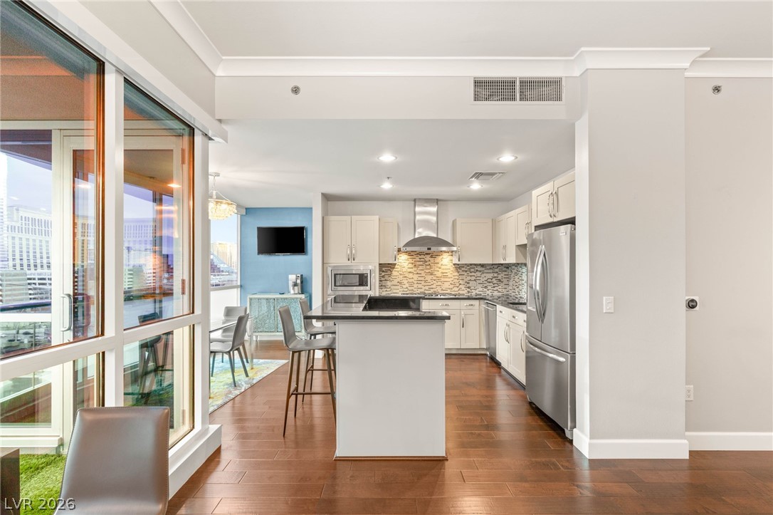 4575 Dean Martin Drive 1007