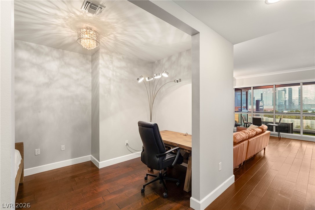 4575 Dean Martin Drive 1007