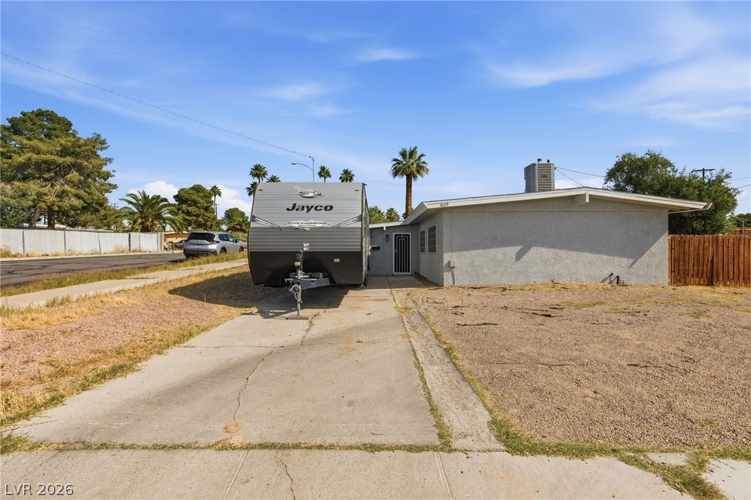 1609 San Pedro Avenue