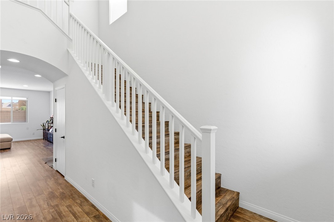 293 Finsbury Court